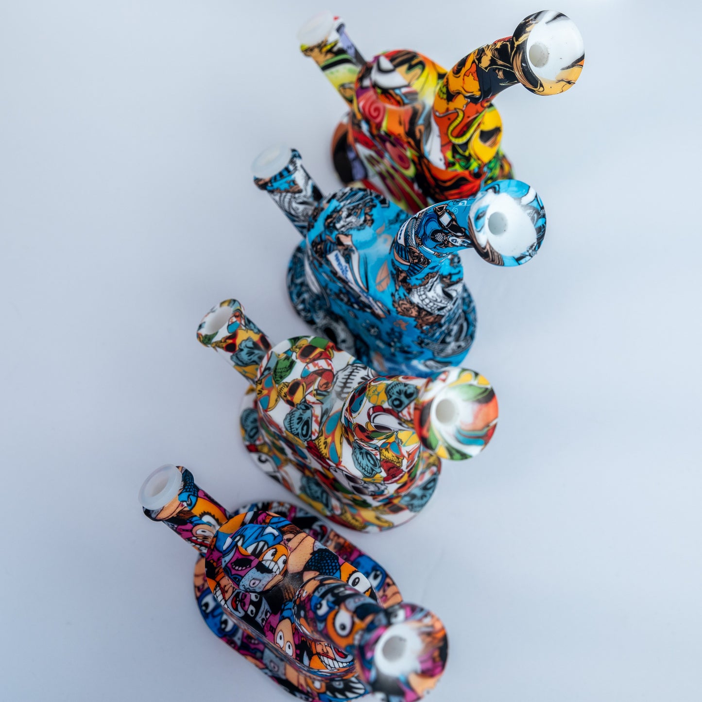 Assorted Graphic Water Pipe